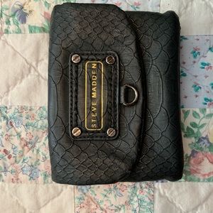 Small Steve Madden wallet
